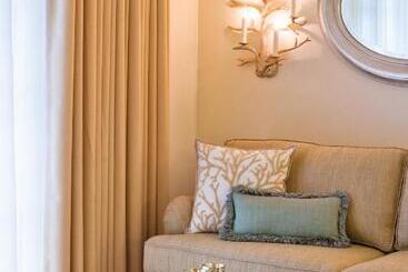 هتل Four Seasons Residence Club Aviara