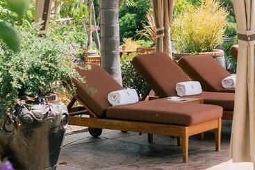 هتل Four Seasons Residence Club Aviara