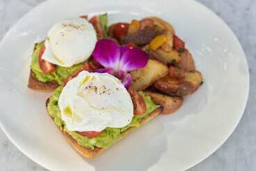 هتل Gale South Beach, Curio Collection By Hilton