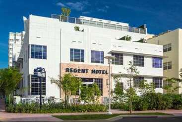 هتل Gale South Beach, Curio Collection By Hilton