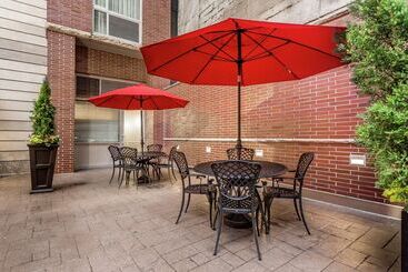 هتل Hampton Inn Manhattan Grand Central
