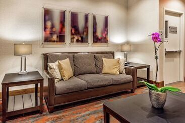 هتل Hampton Inn Manhattan Grand Central