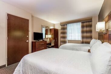 هتل Hampton Inn Manhattan Grand Central
