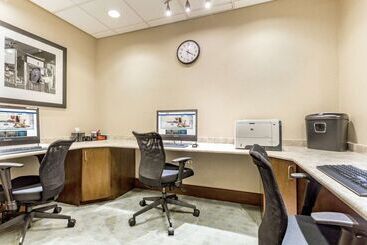 هتل Hampton Inn Manhattan Grand Central