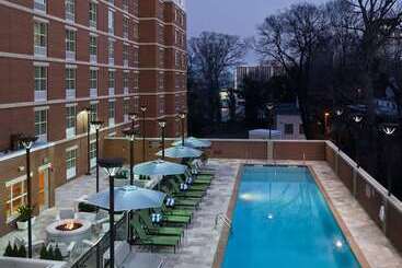 هتل Hilton Garden Inn Atlanta Midtown