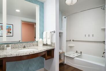 هتل Hilton Garden Inn Atlanta Midtown