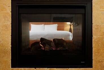 فندق Hilton Garden Inn Cedar Falls