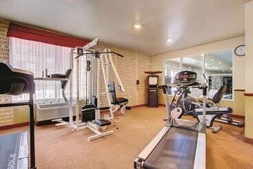هتل La Quinta By Wyndham Denver Gateway Park