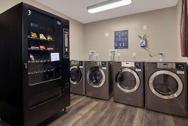 Magnuson Hotel Extended Stay Canton Ohio