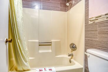 هتل Passport Inn