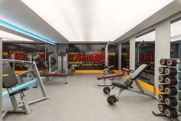 هتل Ramada Plaza By Wyndham Istanbul Tekstilkent
