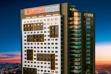هتل Ramada Plaza By Wyndham Istanbul Tekstilkent
