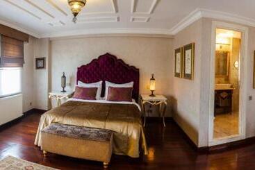 İstanbul Bosphorus Hotel Symbola