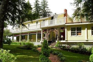 هتل Thornewood Inn