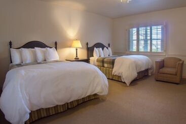 هتل Wine Country Inn