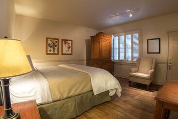 هتل Wine Country Inn