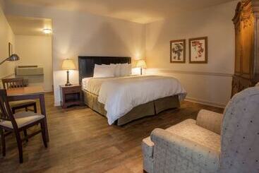 هتل Wine Country Inn