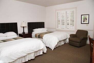 هتل Wine Country Inn