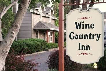 هتل Wine Country Inn