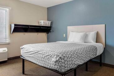 Woodspring Suites Raleigh Garner