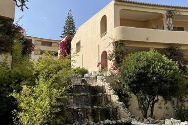 Vila Palmeira Beach Resort