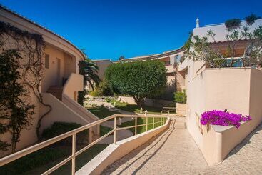 Vila Palmeira Beach Resort