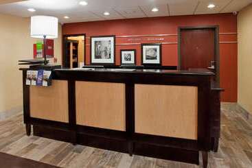 Hampton Inn & Suites Dickinson
