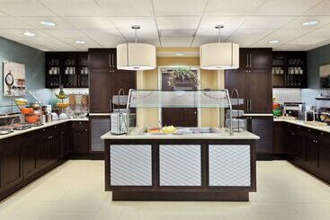 Homewood Suites By Hilton Orlando Airport