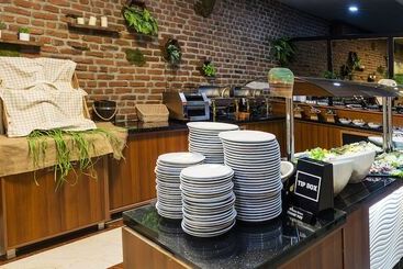 Aprilis Hotel   Special Category