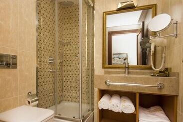 Aprilis Hotel   Special Category