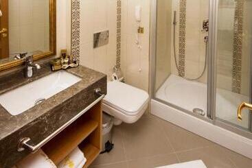 Aprilis Hotel   Special Category