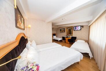 Aprilis Hotel   Special Category