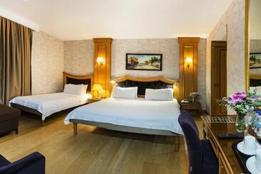 Aprilis Hotel   Special Category