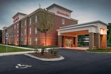 هتل Hampton Inn Augusta