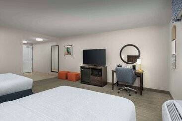 هتل Hampton Inn Augusta