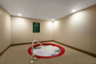 هتل La Quinta By Wyndham Harrisburg Hershey