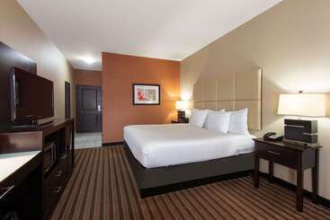 هتل La Quinta By Wyndham Harrisburg Hershey