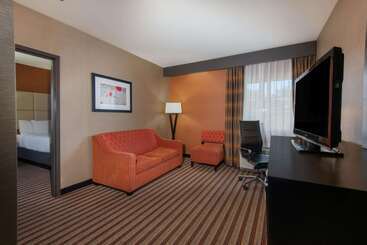 هتل La Quinta By Wyndham Harrisburg Hershey