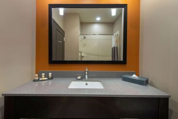 هتل La Quinta By Wyndham Harrisburg Hershey