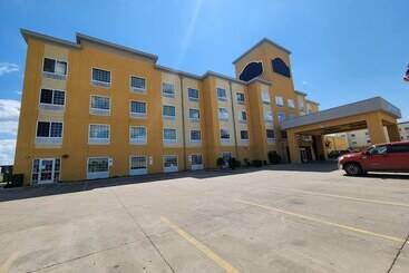 هتل Highland Suites Extended Stay