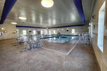 هتل Highland Suites Extended Stay