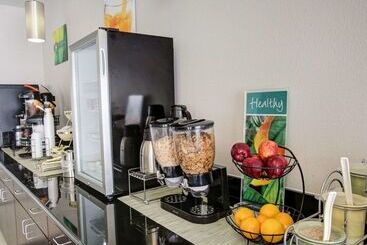 هتل Quality Inn & Suites Bryan College Station