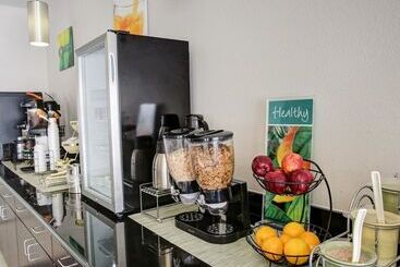 هتل Quality Inn & Suites Bryan College Station