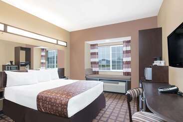 Microtel Inn & Suites