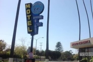 مُتل Bayshore Inn Ventura
