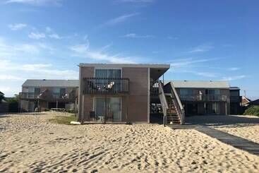 Motel Beachfront White Sands