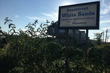 汽车旅馆  Beachfront White Sands