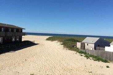 汽车旅馆 Beachfront White Sands