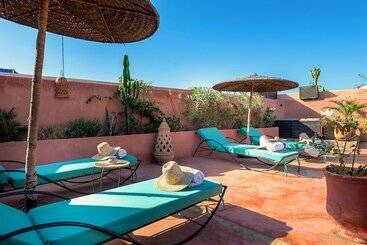 Riad L'orange Bleue