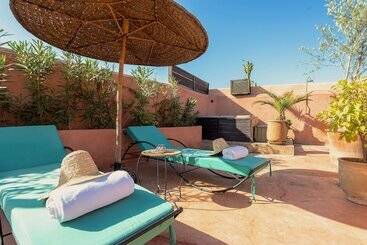 Riad L'orange Bleue
